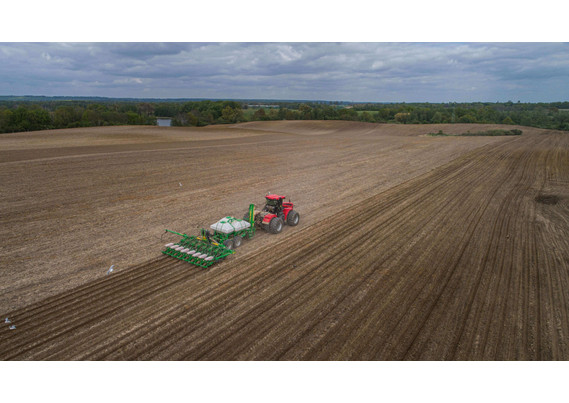 Фото-2702 КИРОВЕЦ К-7М Стандарт