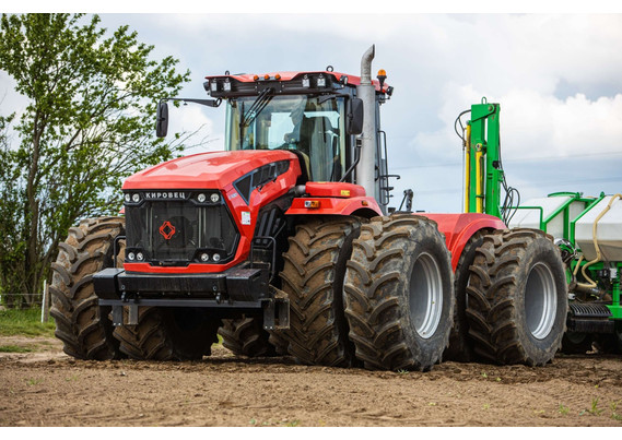 Фото-2747 КИРОВЕЦ К-7М Стандарт