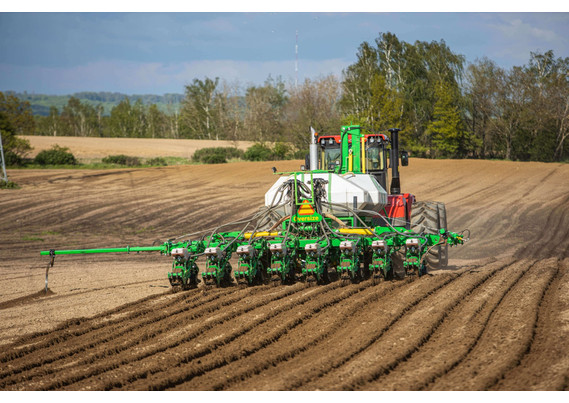 Фото-2759 КИРОВЕЦ К-7М Стандарт