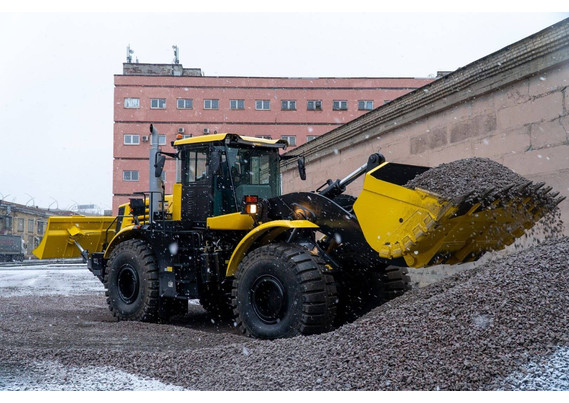 Фото-1873 КИРОВЕЦ К-708УДМ