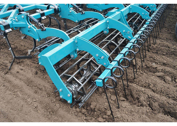 Фото-2215 Посевные комплексы Рубеж