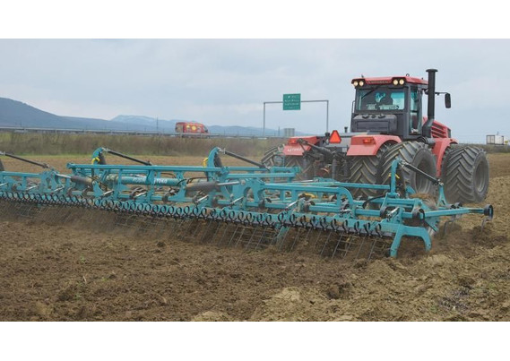 Фото-2218 Посевные комплексы Рубеж