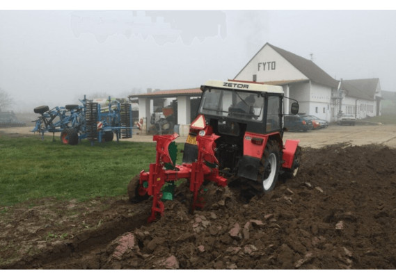 Фото-2852 Оборотный навесной плуг JUNIOR ROTO