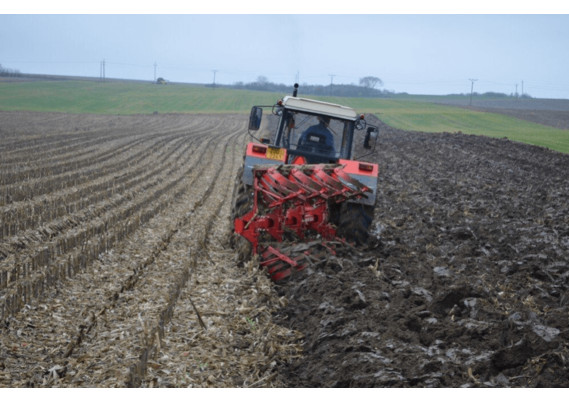 Фото-2936 Оборотный навесной плуг DOWNHIL 850