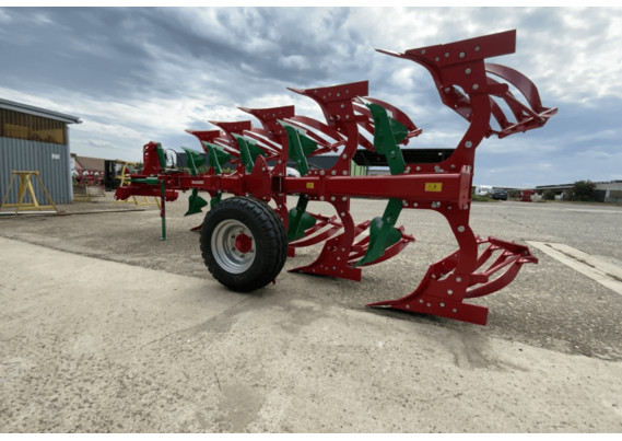 Фото-2963 Оборотный навесной плуг MAXGREEN