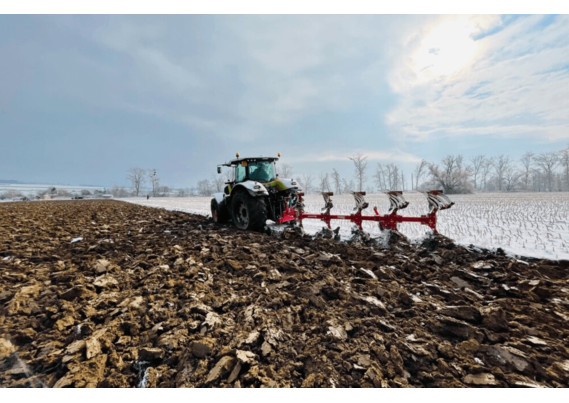 Фото-2972 Оборотный навесной плуг MAXGREEN