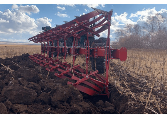 Фото-3149 Оборотный полунавесной плуг ARCOAGRO 180 ON-LAND