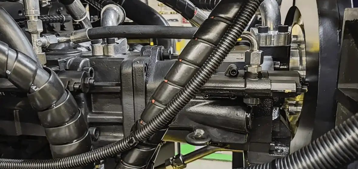 Тандемный насос на тракторе