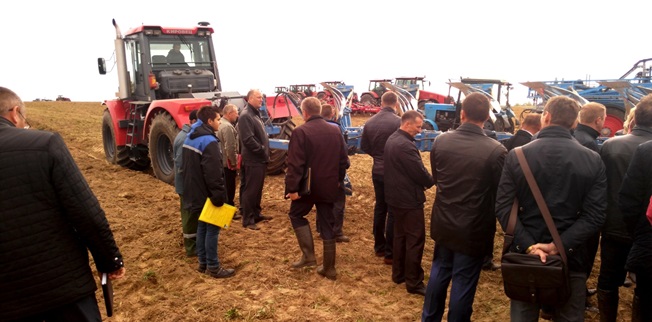 Мощнейший «Кировец» представлен на «Дне поля» в Витебской области