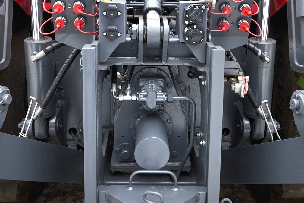 Маятниковое прицепное устройство (опция)